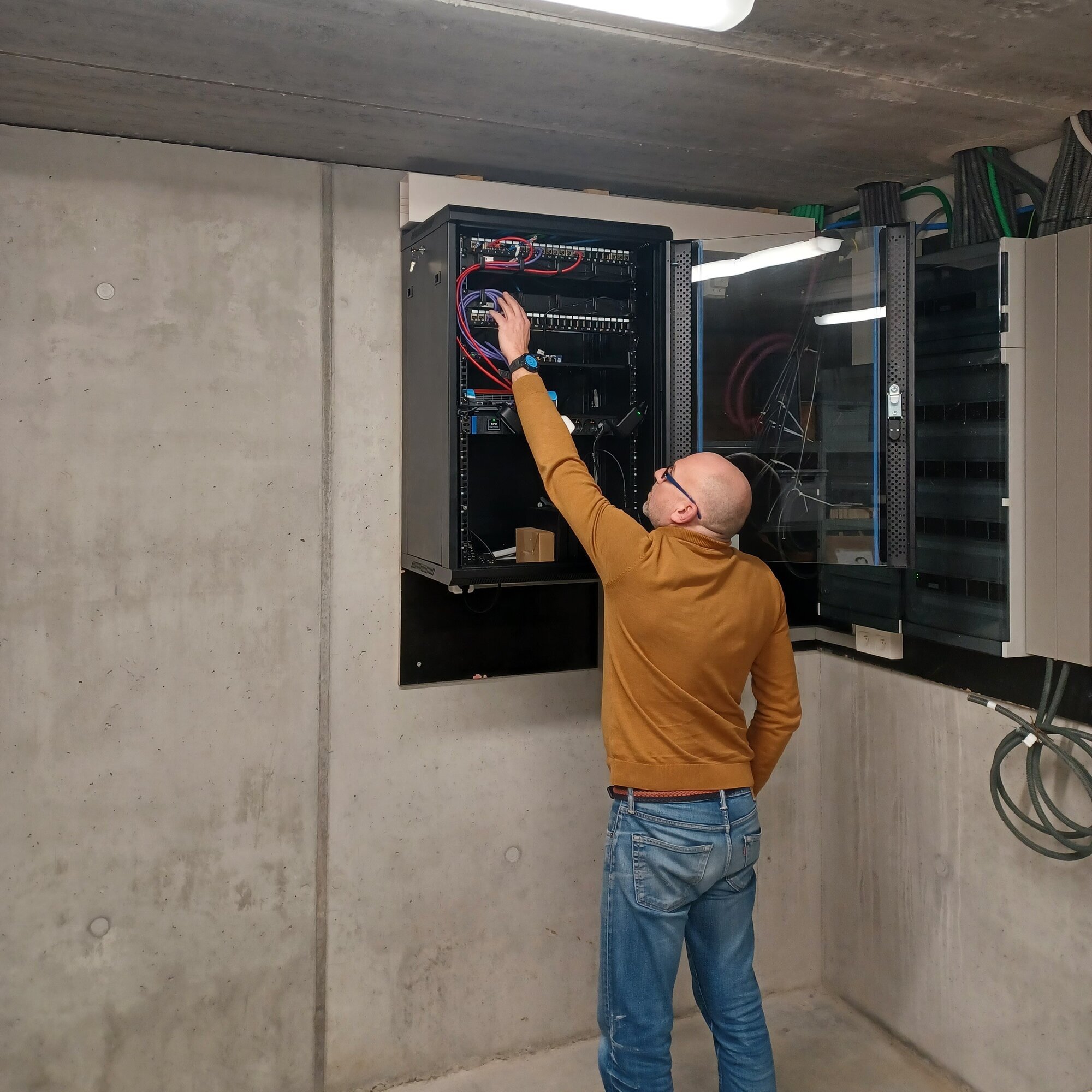 Fotos - DataLinXX - Netwerkbekabeling en Meer - 9