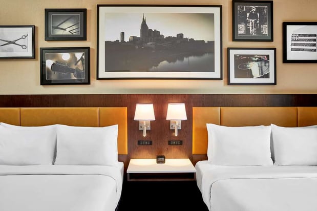 Images Embassy Suites by Hilton Nashville Downtown