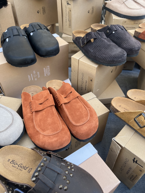 Images Bancarella della Calzatura