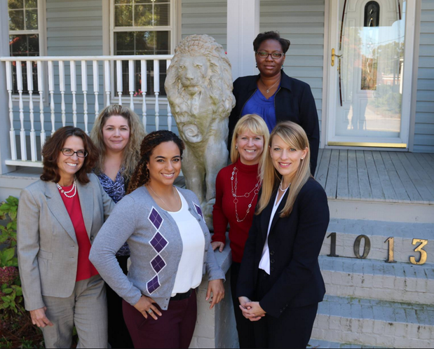 Images Margit M. Hicks, PA Attorney at Law