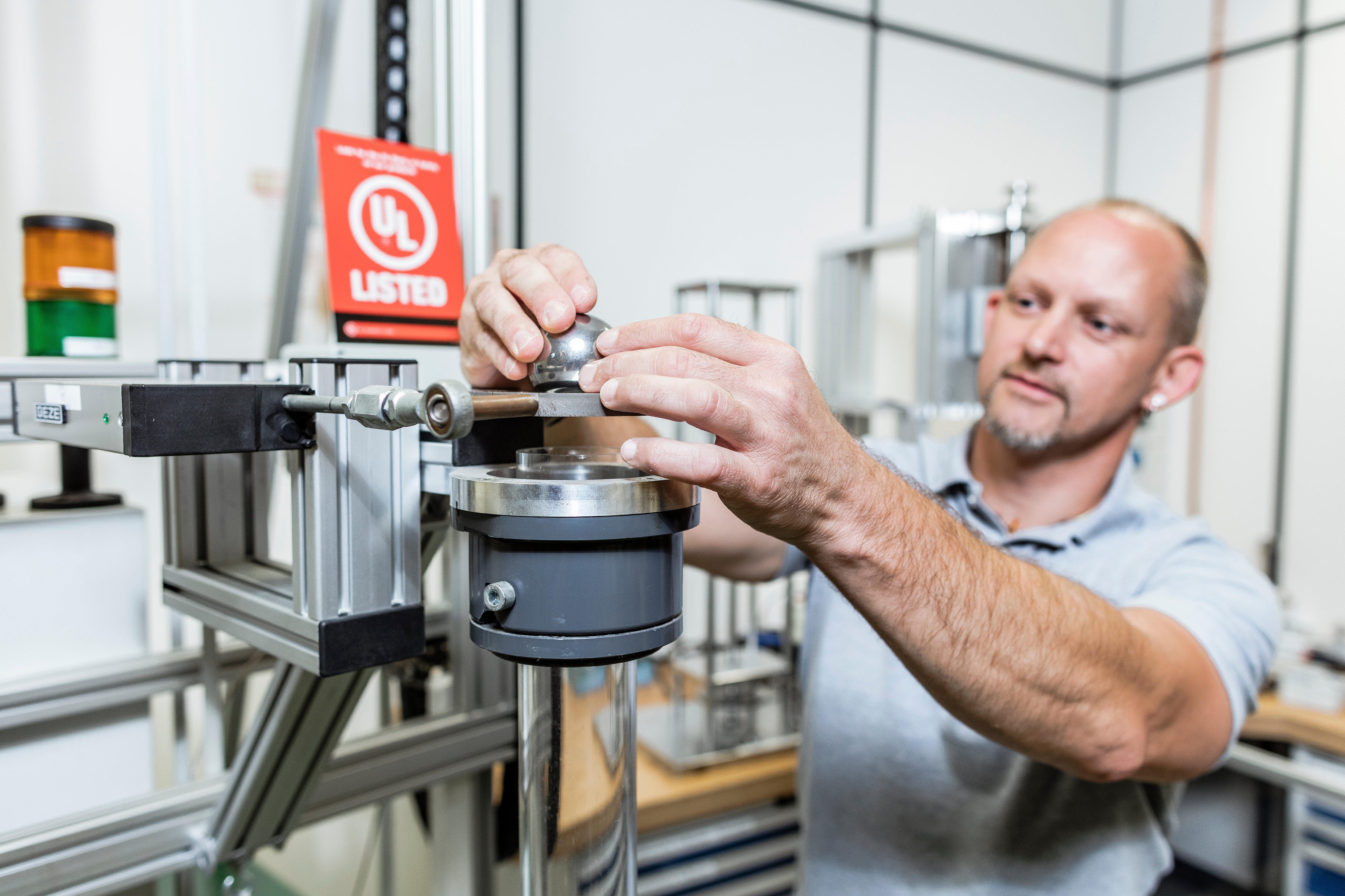 Günther Spelsberg GmbH + Co. KG, Im Gewerbepark 1 in Schalksmühle