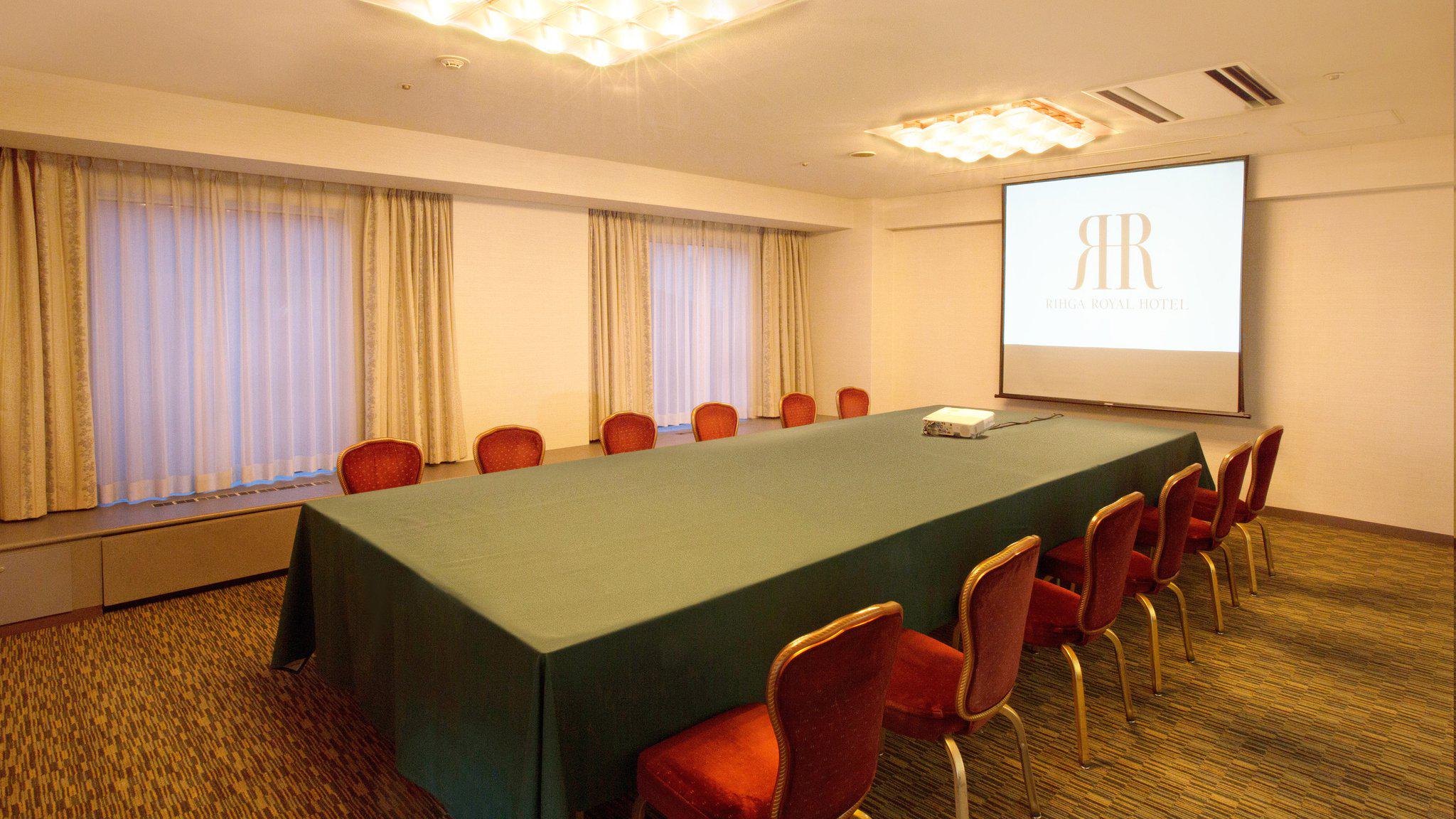 RIHGA Royal Hotel Osaka, Vignette Collection by IHG