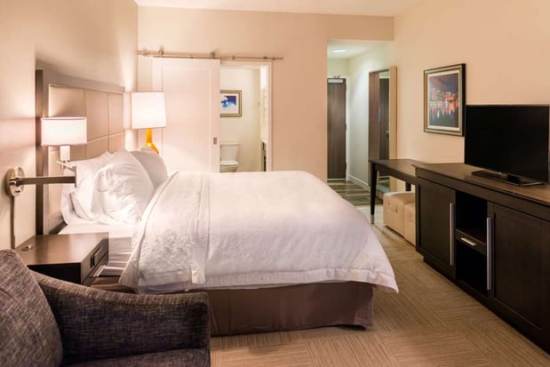 Images Hampton Inn & Suites Orlando/East UCF Area