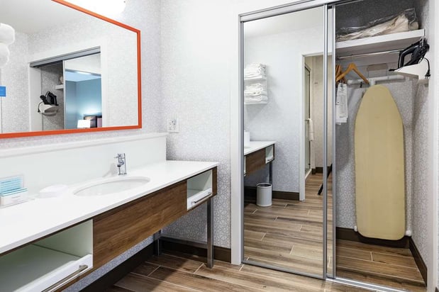Images Hampton Inn & Suites Columbia Killian Road
