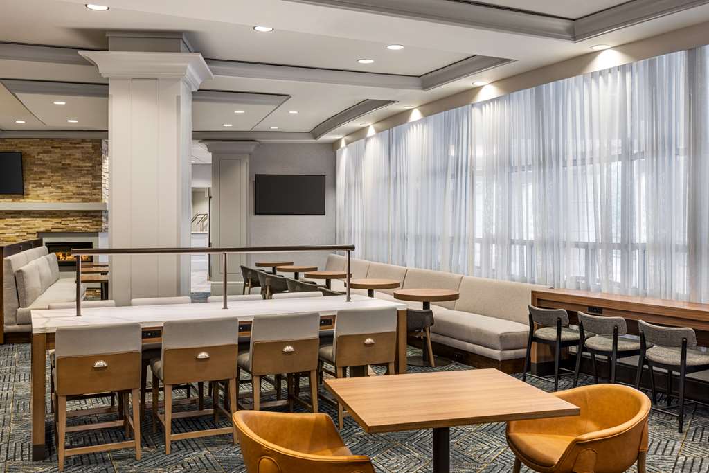 Breakfast Area Homewood Suites by Hilton Washington, D.C. Downtown Washington (202)265-8000