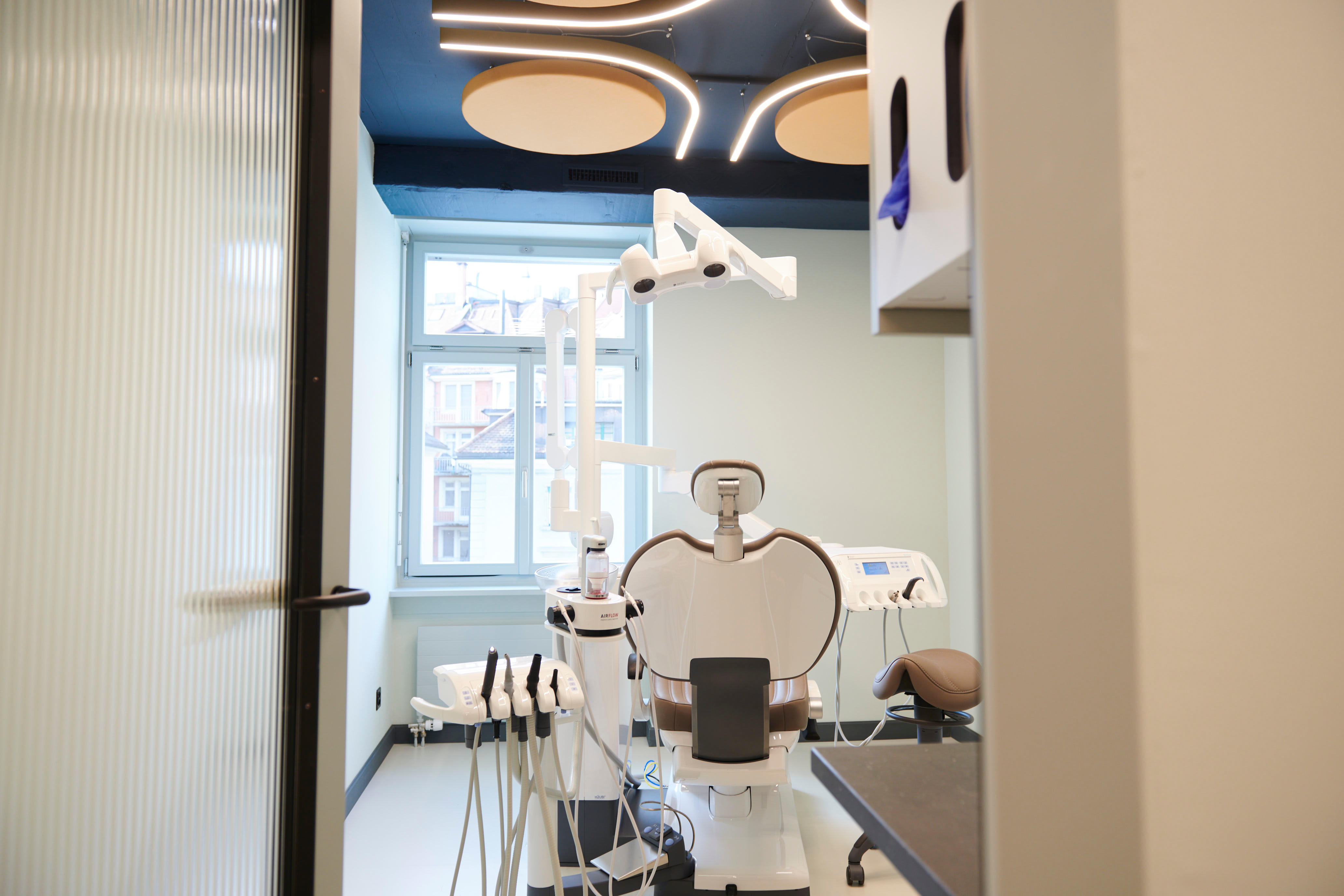 Bilder Zahnarzt und Zahnreinigung Zürich - Zahnlounge AG