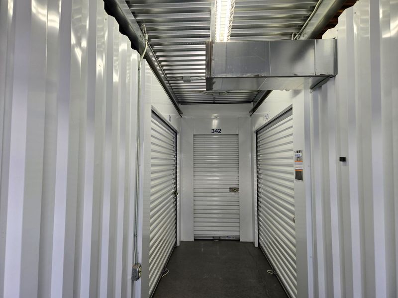 Images Extra Space Storage
