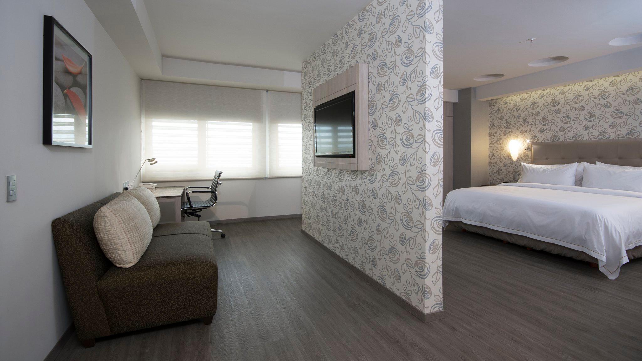 Images Holiday Inn Express Mexico - Toreo by IHG