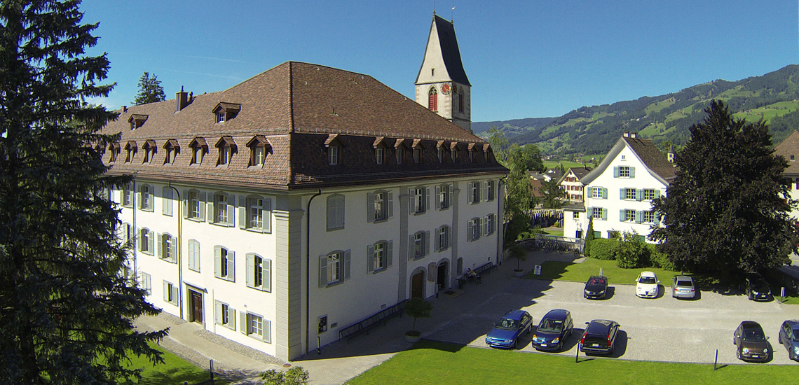 Alters- und Pflegezentrum Kreuzstift, Rathausplatz 1 in Schänis