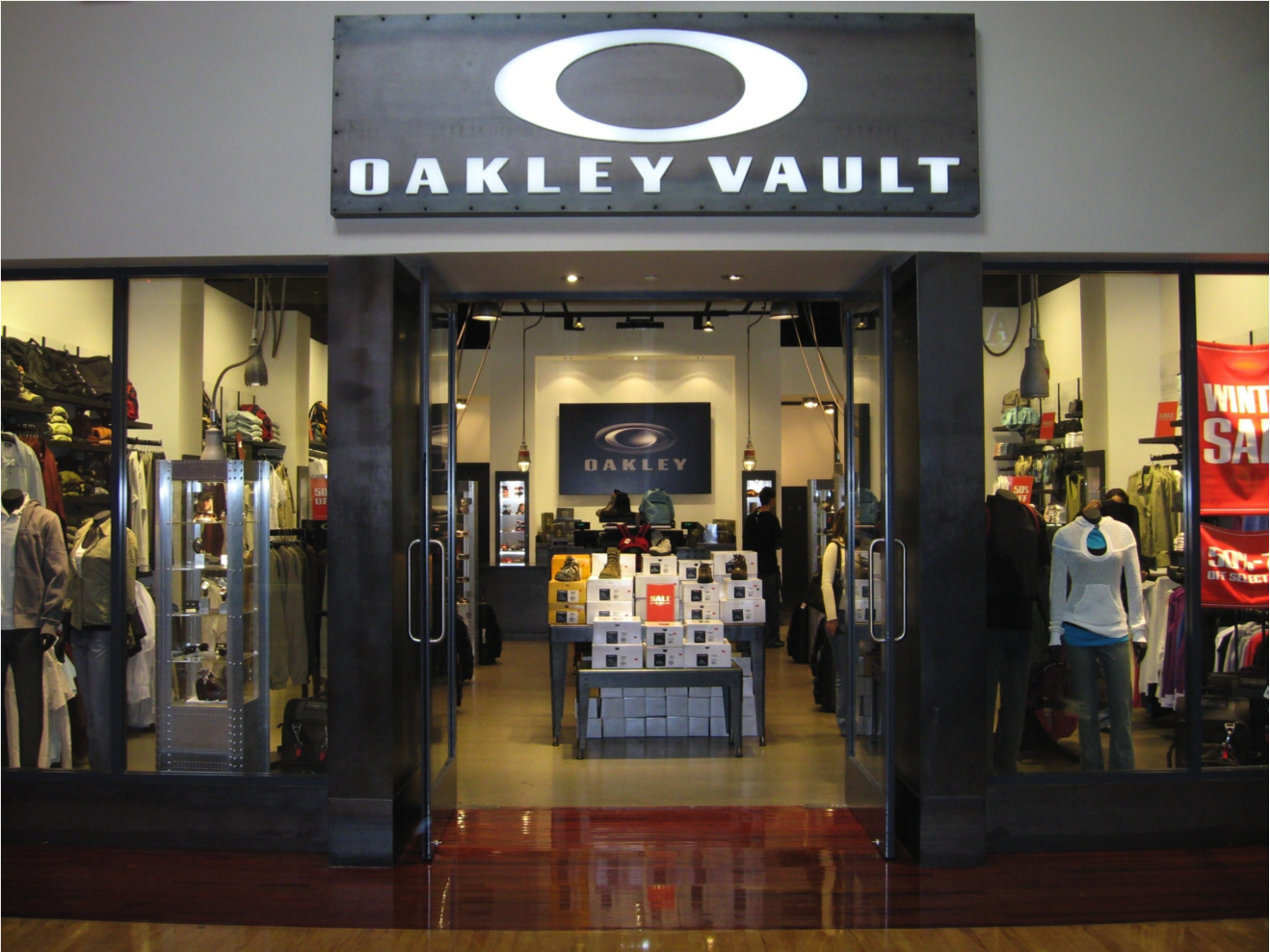 Oakley Vault - Sunglasses Sun Goggles & Accessories Ontario California