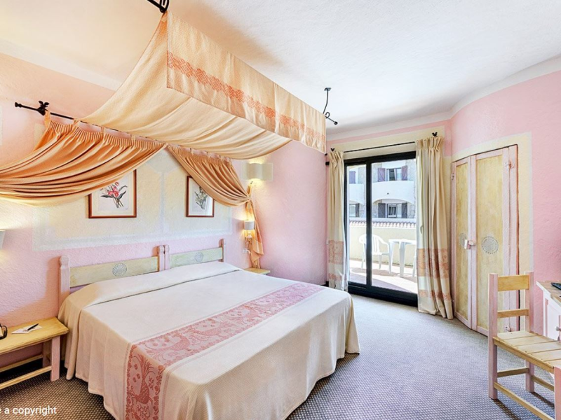 Grand Hotel Smeraldo Beach