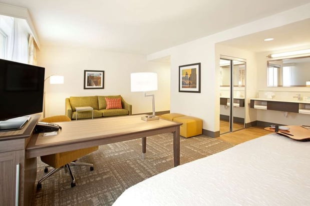 Images Hampton Inn & Suites Minneapolis/Downtown