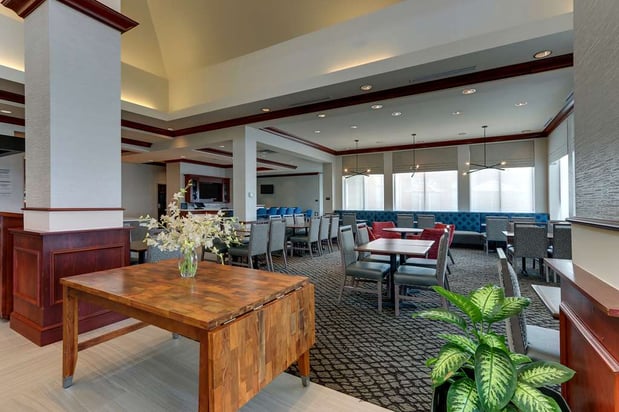 Images Hilton Garden Inn Indianapolis Airport