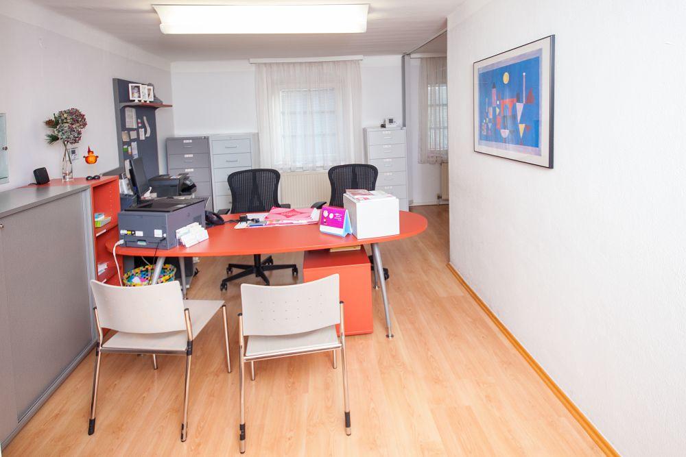 Dr. med. Martina Stock, Bahnhofstraße 8 in Traun