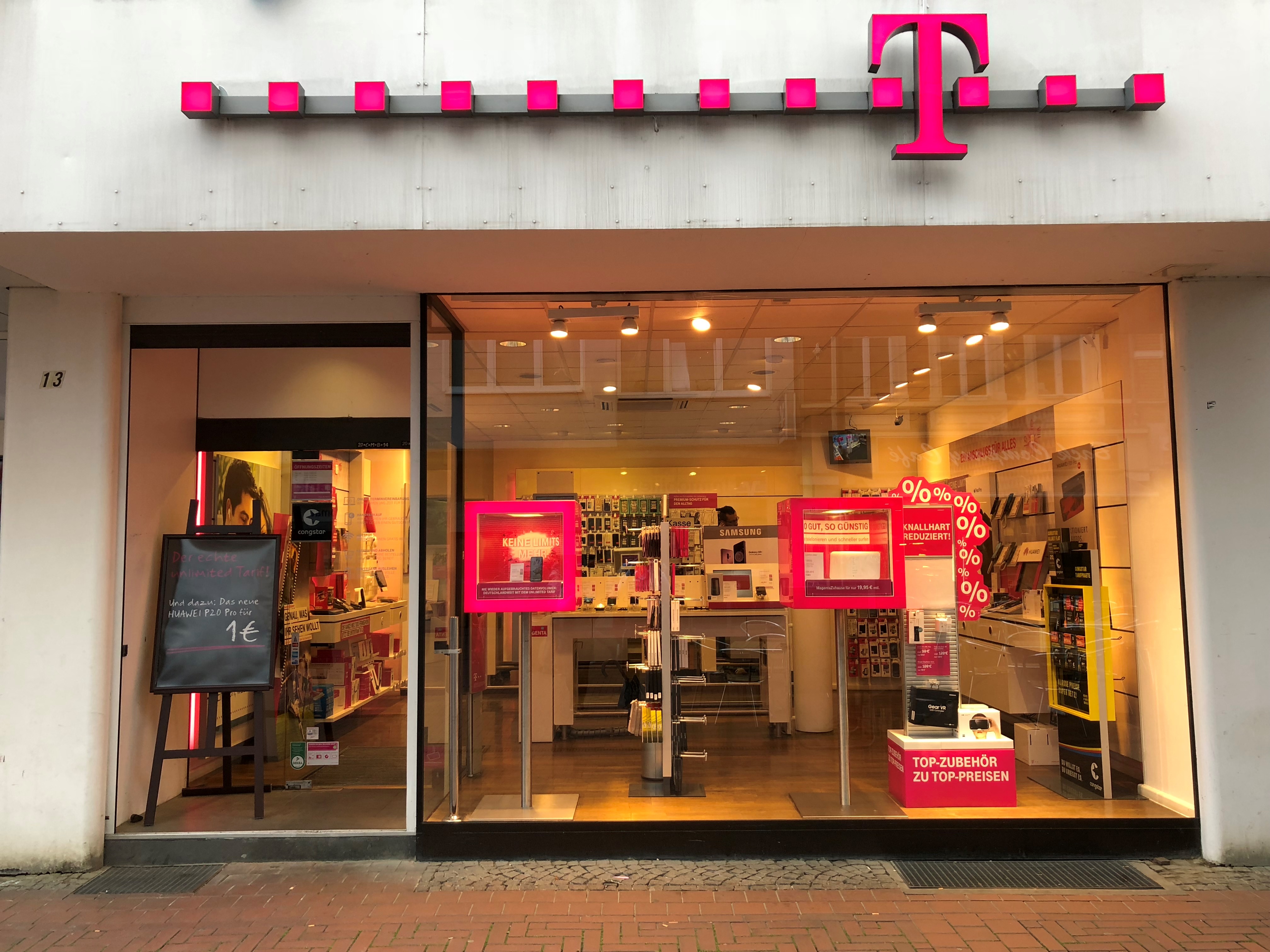 Telekom Shop - Geschlossen, Kölner Str. 13 in Leverkusen