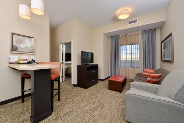 Images Staybridge Suites Rochester - Commerce Dr NW by IHG