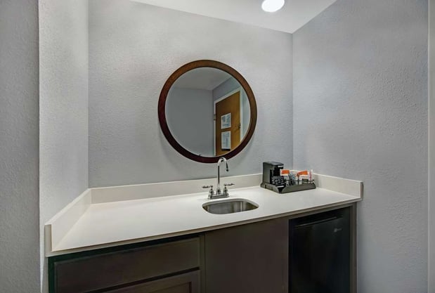 Images Hampton Inn & Suites Augusta West