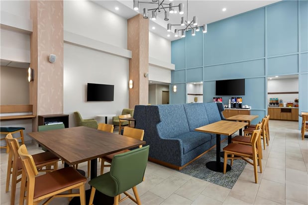 Images Hampton Inn & Suites Bolingbrook