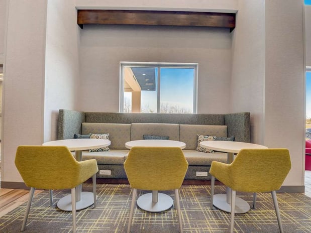 Images Hampton Inn and Suites Williamstown Ark Encounter