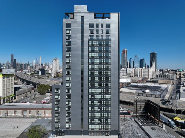 Images Holiday Inn Express Long Island City E - New York by IHG