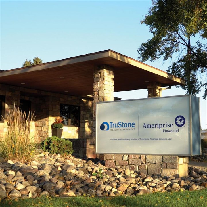 Images Mark Presteng - Private Wealth Advisor, Ameriprise Financial Services, LLC