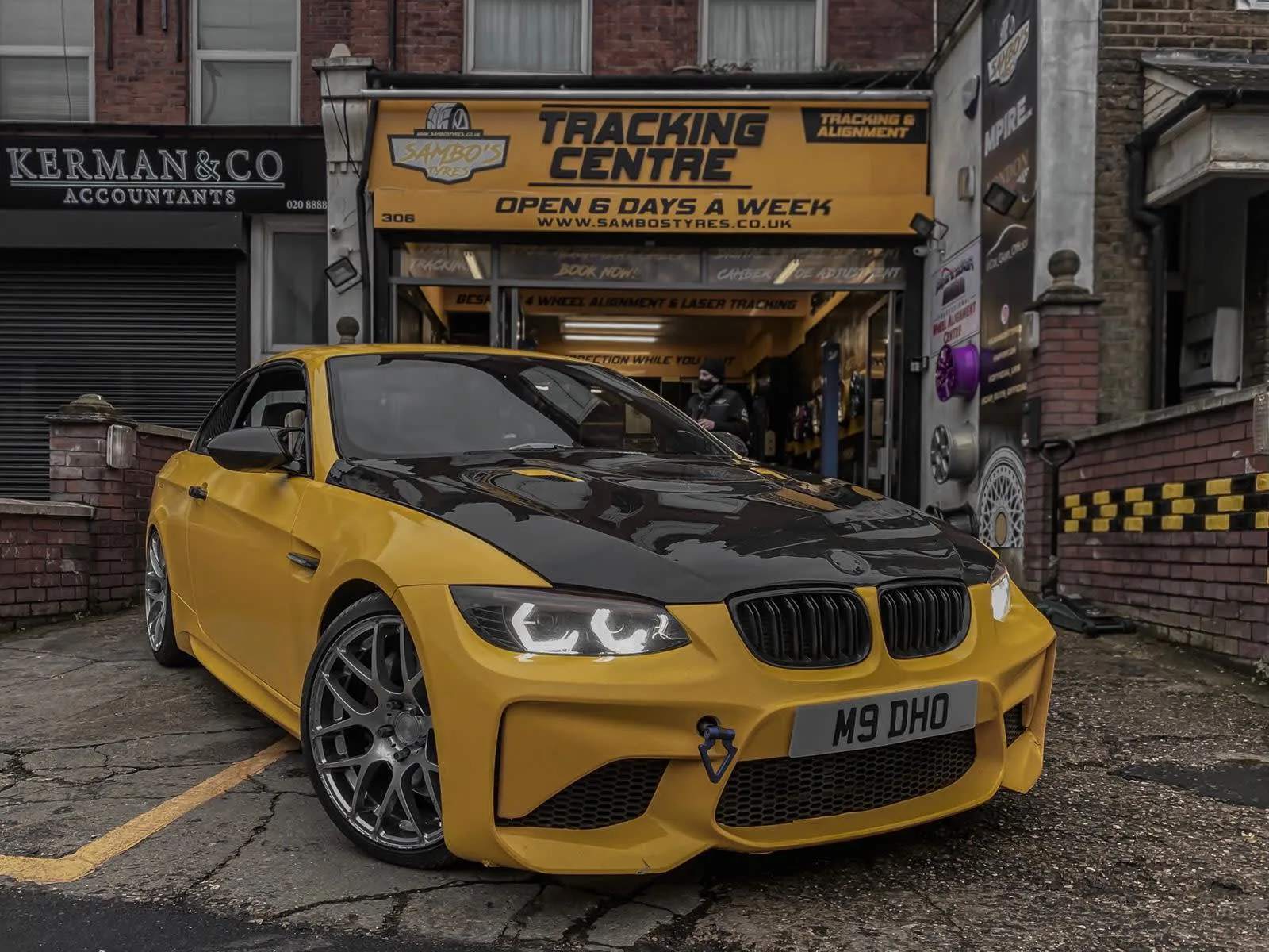 Images Sambo's Tyres