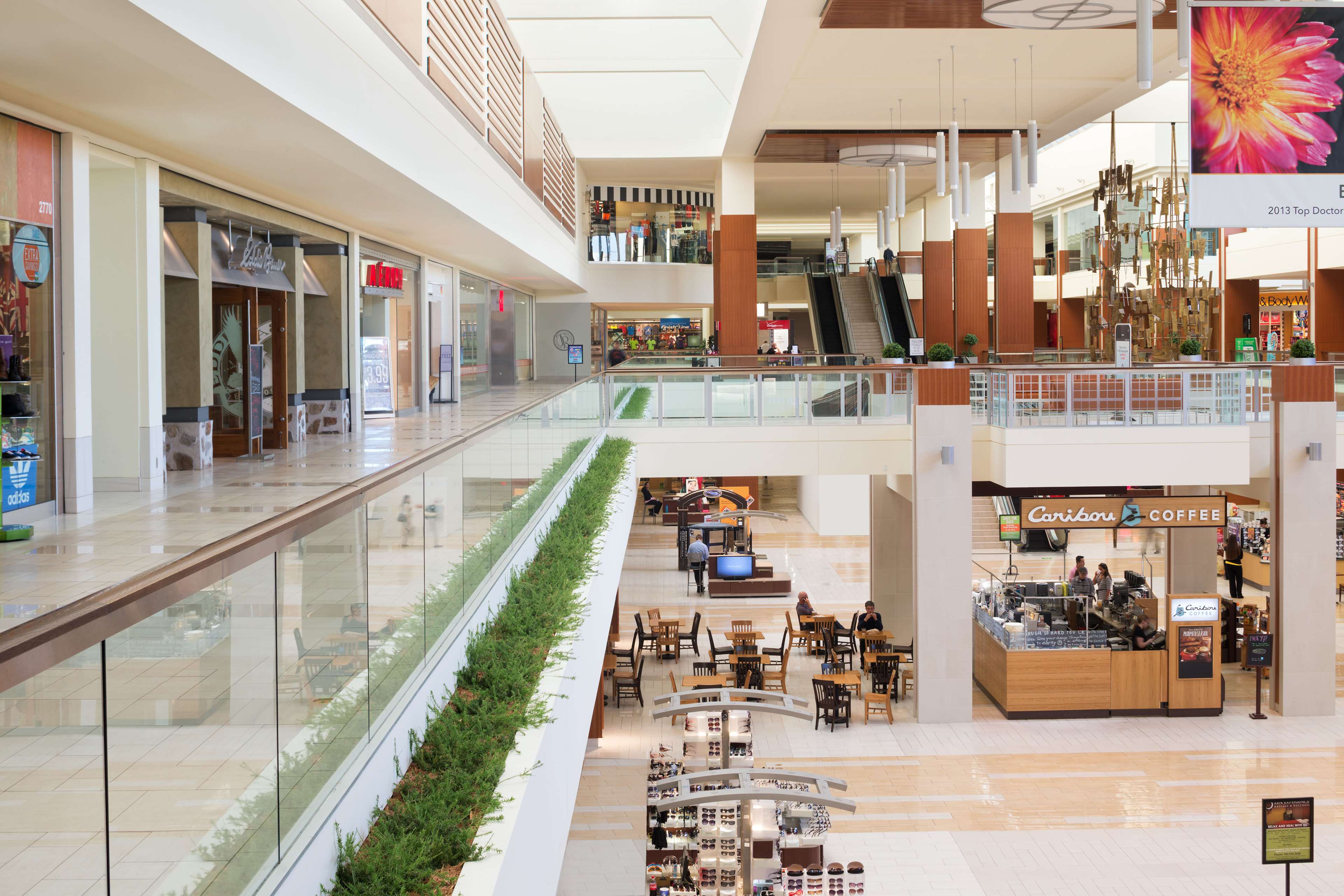 Southdale shopping center hours Southdale Center is the nation’s first indoor regional shopping mall. The center, which opened in , is anchored by Macy’s. Southdale includes over specialty stores ranging from women's apparel to 7/10(49).