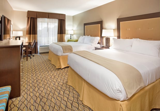 Images Holiday Inn Express & Suites St. Joseph by IHG