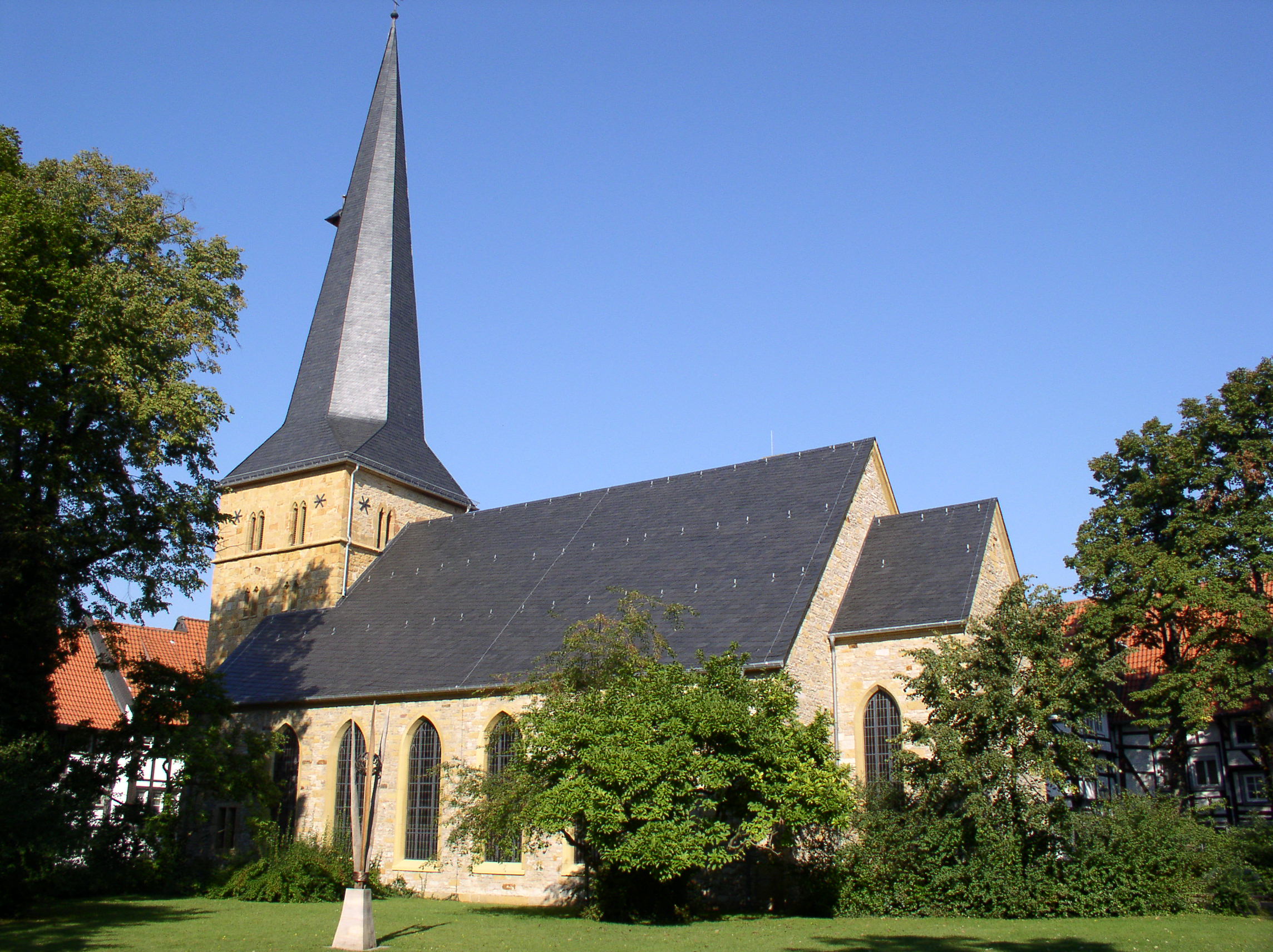 Apostelkirche - Ev. Kirchengemeinde Gütersloh, Am Alten Kirchplatz 1 in Gütersloh