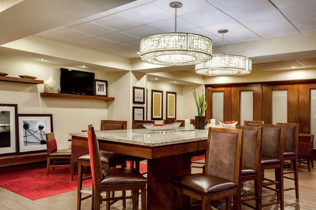 Images Hampton Inn Ozark