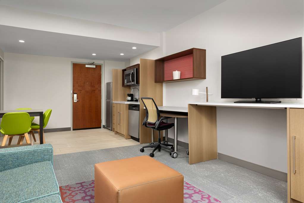 Guest room