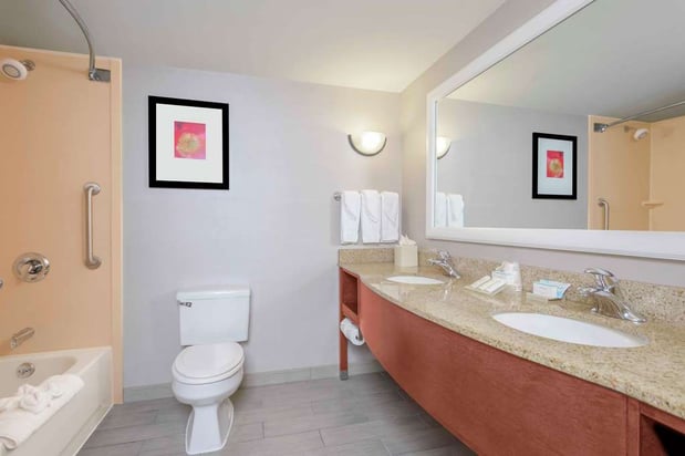 Images Hilton Garden Inn Independence