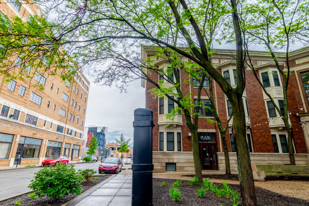 The Plaza Apartments at Library Square Photo