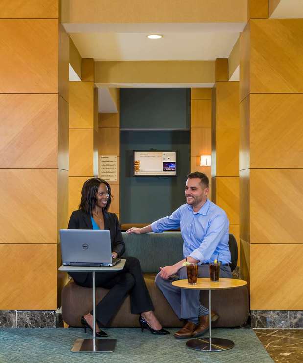 Images DoubleTree by Hilton Hotel Chicago - Arlington Heights