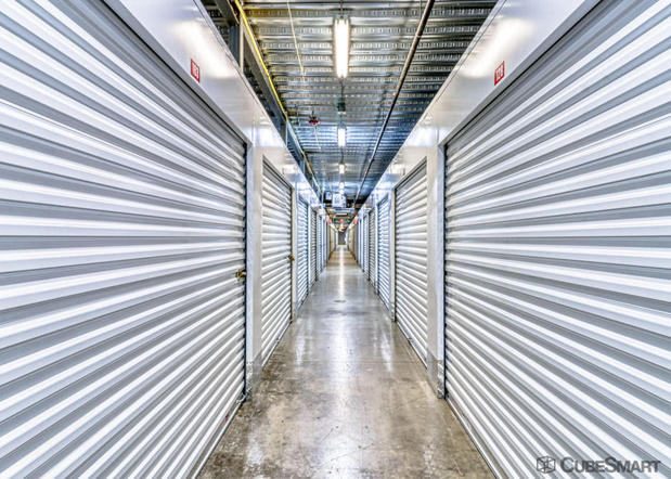 Images CubeSmart Self Storage