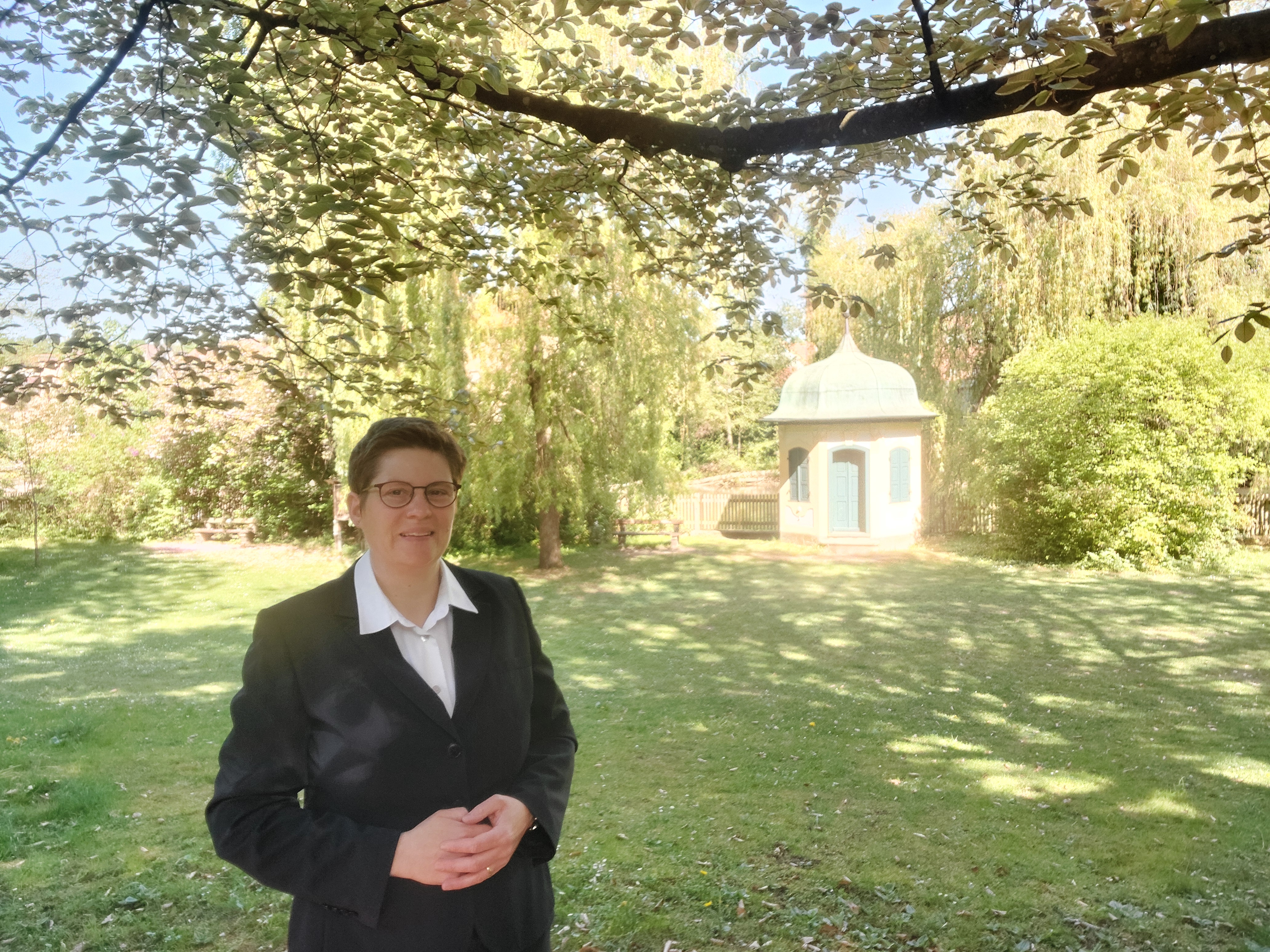 Worte als Brücke - Dagmar Bader - Freie Rednerin (IHK) in Lauf an der Pegnitz - Logo