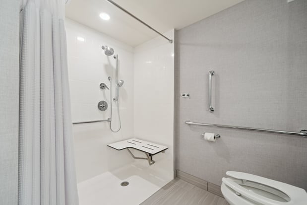 Images Crowne Plaza Lansing by IHG