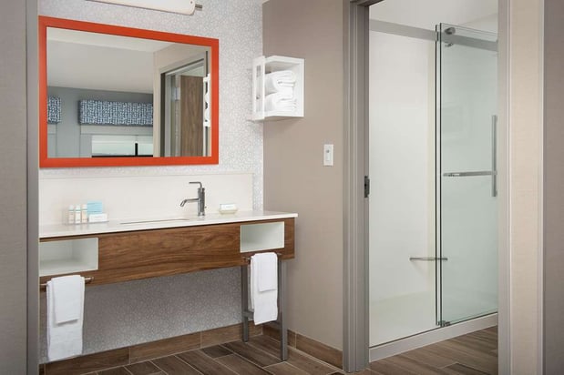 Images Hampton Inn Baltimore-Downtown-Convention Center
