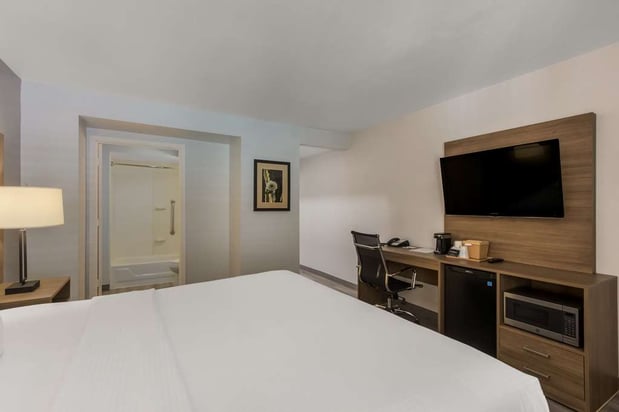 Images SureStay Plus by Best Western Tempe University
