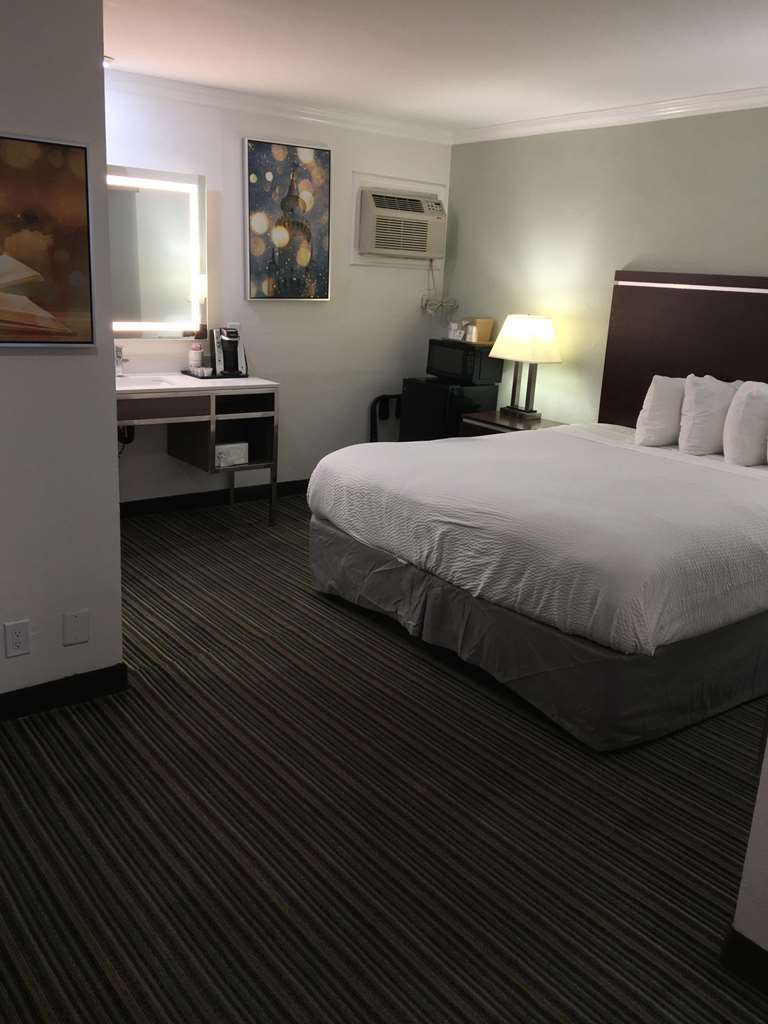 Guestroom Best Western Courtesy Inn Hotel - Anaheim Resort Anaheim (714)772-2470