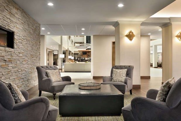 Images Embassy Suites by Hilton Milwaukee Brookfield