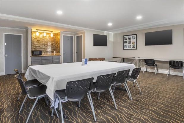 Images Best Western Salisbury Plaza