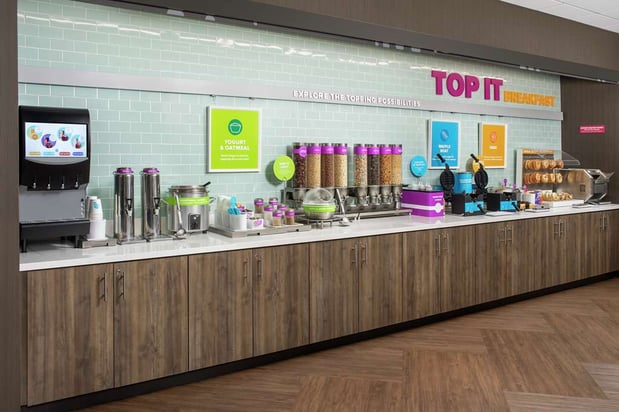 Images Tru by Hilton Lake City