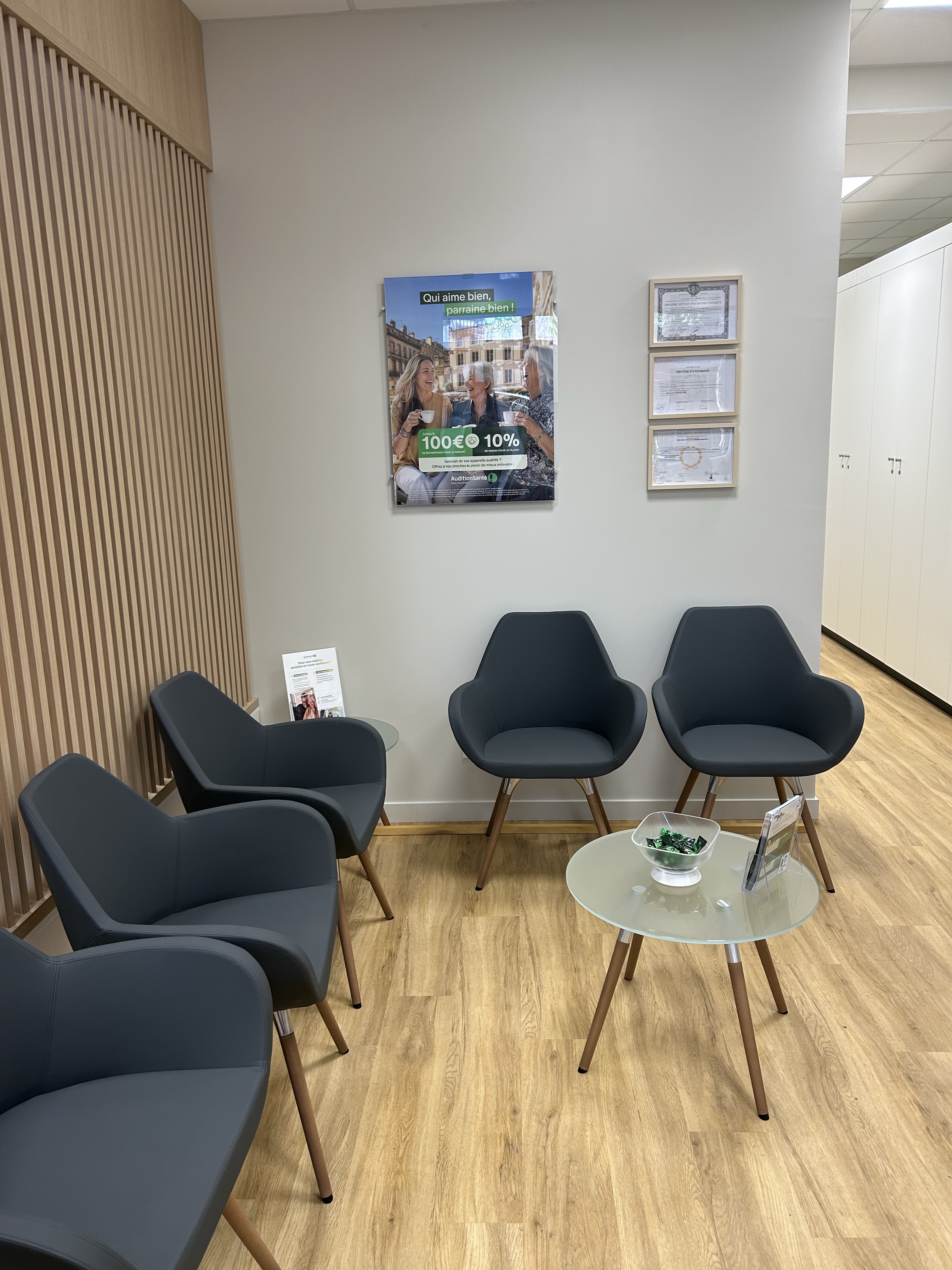 Salle d'attente Salle d'attente