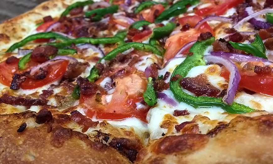 Snappy Tomato Pizza - The BEAST Pizza