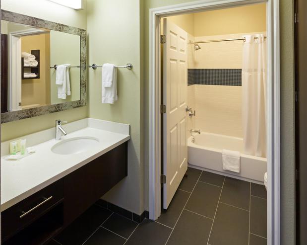 Images Staybridge Suites Tyler University Area by IHG