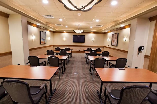 Images Hilton Chicago/Oak Brook Suites