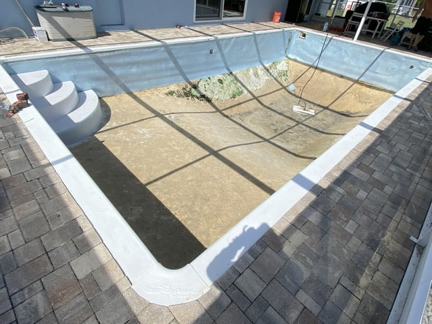 Images Paradise Palm Pools Inc