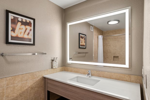 Images Holiday Inn Baton Rouge College Drive I-10 by IHG