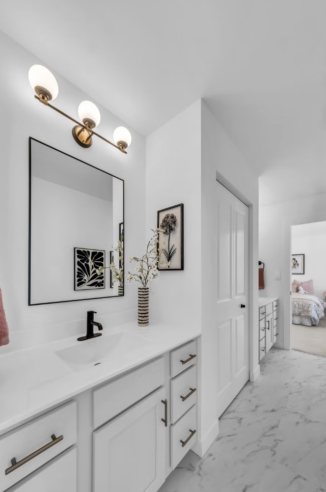 Rolwes Company Image